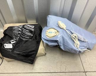 $25 2 Air Mattresses 1 queen 1 twin 