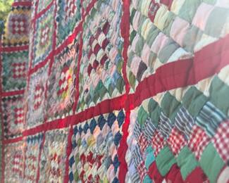 $180 Large Vintage Quilt, great condition only minor wear see pictures , no notable stains, pet free /smoke free