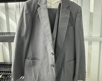 $40 - Medium/Large Falcone Gray Pinstripe Three-Piece Suit