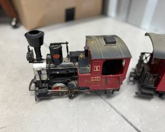 $500 6 piece LGB 100 Model Train Set 