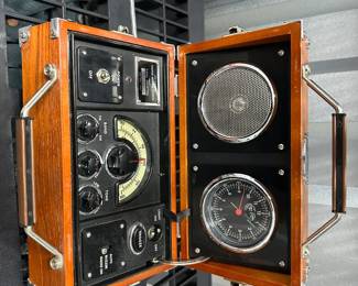 $50 - Spirit of St. Louis Radio Alarm Clock Aviator Flight Case 