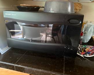 Microwave oven