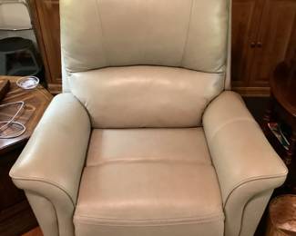 Ashley Power LIft Recliner Chair