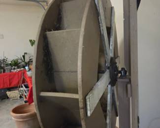Water Wheel closeup