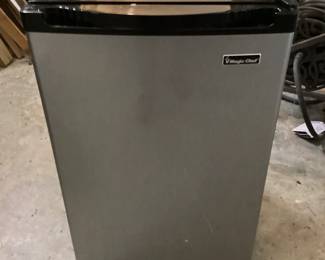 Magic Chef mini fridge