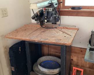 Craftsman 9 in Radial Arm Saw