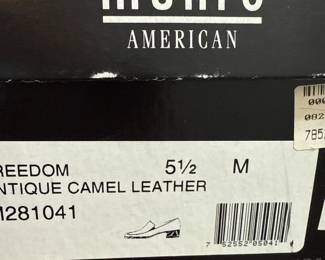 Munroe American Antique Camel Leather Shoes size 5.5