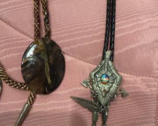 Western style bolo tie 