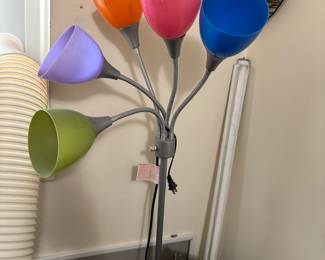Floor lamp