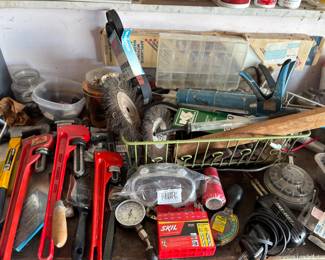 Tools, workbench items