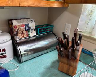 Bread box, cookie jar, knife block