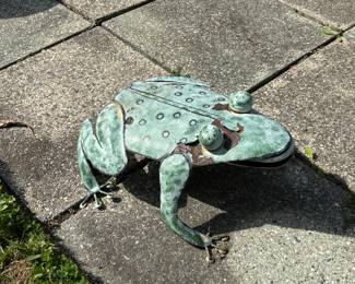 Frog garden decor 