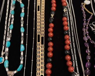 Jewelry, necklaces
