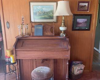 Antique pipe organ