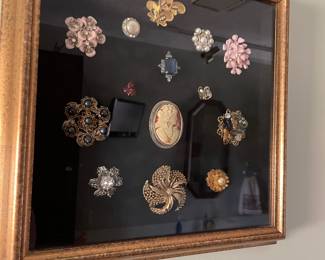 Framed jewelry art