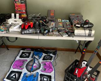 Lots of vintage games and systems-Sega, Nintendo, Game Boy, Wii