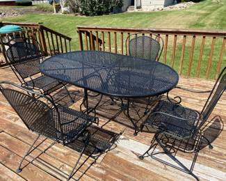 Iron table and chairs 