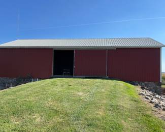 Come walk around a great old barn