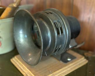 Vintage siren 