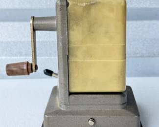 76 VintageHuntVacuumettePencilSharpener