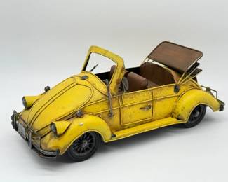 7 ClassicMetalYellowBeetleConvertibleModel