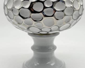 34 WhiteSilverPedestalCeramicPlanter