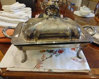 Electric heated serving dish. English silver