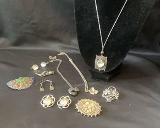 Filigree Collection