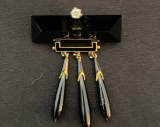 003 Antique Onyx 14kt Gold Brooch With Huge Diamond