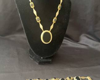 Beautiful Art Deco Set