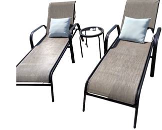 Chaise Lounges Chairs Mesh Seat Adjustable + Patio Table