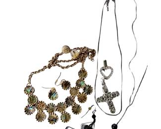 Costume Jewelry MOP Shell Necklace Earring Set Cross
