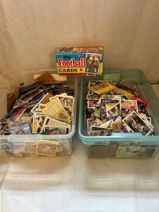001 Huge Lot Of Vintage Sports Trading Cards NFL, MLB, NHL, NBA