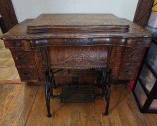 White Rotary U.S.A Sewing Machine 