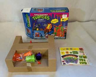 Vintage 1990 TMNT Teenage Mutant Ninja Turtles Oozey Playset 