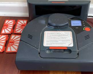 Neato Robotics Vacuum Cleaner W 3 Extra Filters 