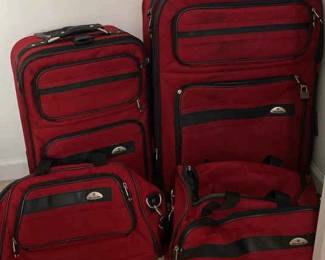 Samsonite 4 Piece Luggage Set