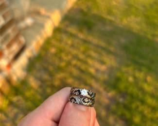 8 grams total, .25ct diamond Tiffany setting .