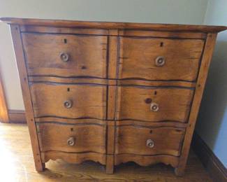 Drexel Heritage Wooden Dresser