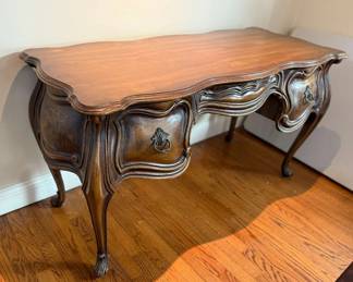 Paoletti Furniture Wooden Desk 53 Wide, Dovetail Joints