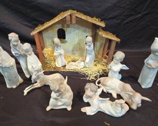 Lladro Porcelain Navitity Set