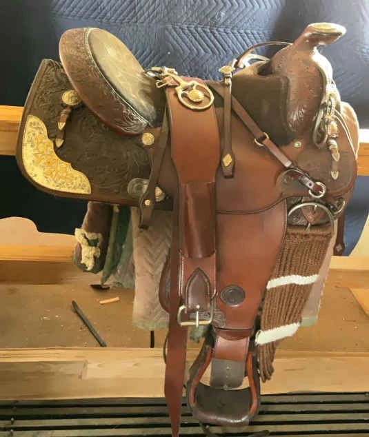 001 Western Saddle
