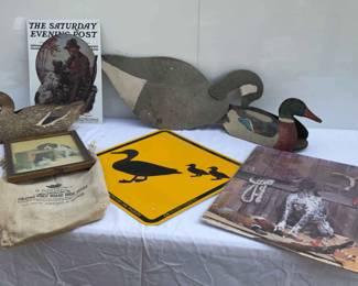 Miscellaneous Duck And Dog Decor.