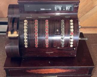002 Vintage Cash Register