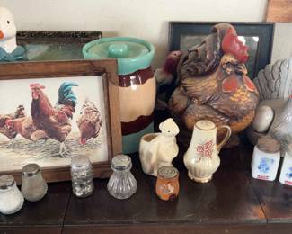 Assorted Vintage Collectibles