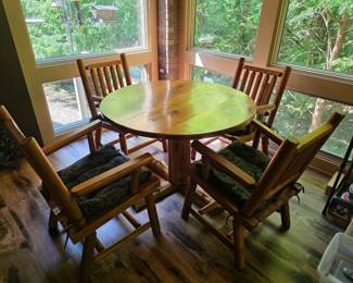 Gorgeous rustic log cabin dining table with 4 chairs!