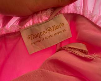 1980s Dance-Allure Pink & Lace Southern Belle Hoop Dress