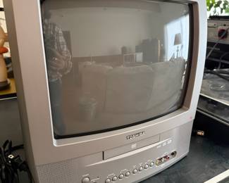 Toshiba Silver TV/VCR