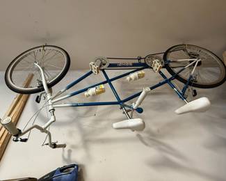Sekai Tandem Bike