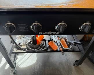 Blackstone Griddle Cooking Station
